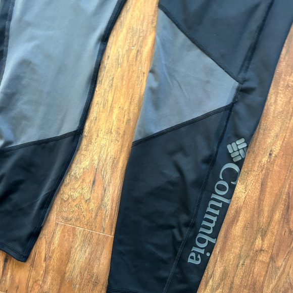 Columbia Black and Gray Track Pants - Picture 3 of 7